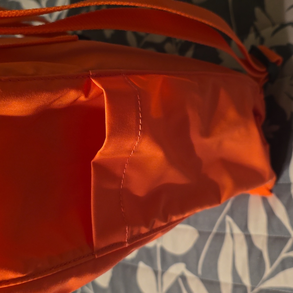 🆕Kånken Orange Backpack - Picture 4 of 5